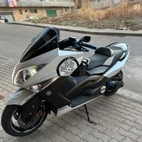 Yamaha Tmax 500