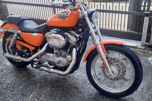 Harley Davidson 883 low