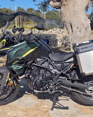 BENELLI TRK 702 X (2024) - Pari al nuovo!