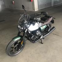 Moto Guzzi V7 - 2022