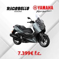 Yamaha X-Max 300 Tech Max