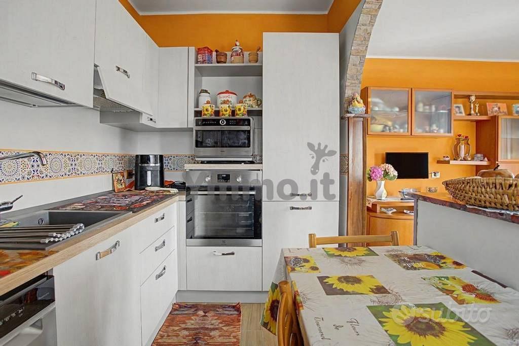Appartamento – Luino, Creva - Altro