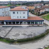 NEGOZIO A MAZZANO