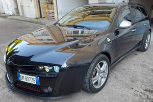 ALFA 159 TENUTA MANIACALMENTE PERFETTA