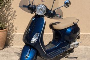Vespa 125 LX