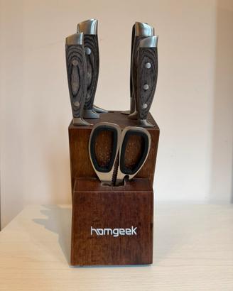 Ceppo in legno + set coltelli acciai