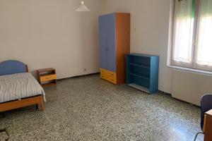 1 singola in Via Napoli