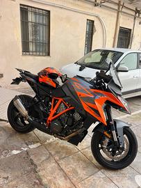 KTM 1290 Super Duke GT - 2023