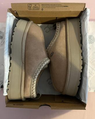 UGG Tazz Platform - Color Mustard Seed