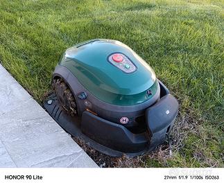 robot rasaerba robomow RT300