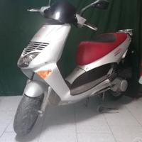 Scooter Epoca Aprilia Leonardo 150 cc