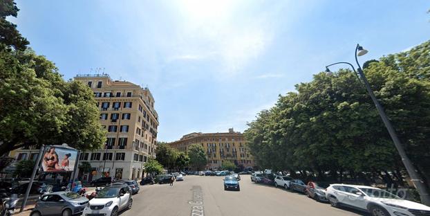 POSTO LETTO in zona CENTOCELLE con BALCONE