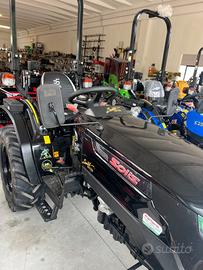 Trattore SOLIS 26 6+2 XL