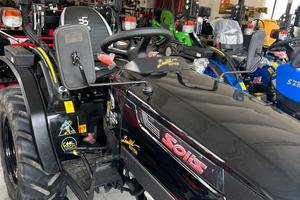 Trattore SOLIS 26 6+2 XL