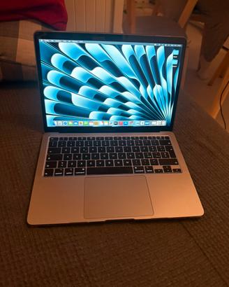 MacBook Air 13”