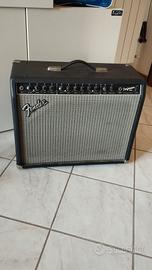 fender performer 1000 combo 100w