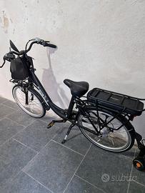 Bella bicicletta PEDALATA ASSISTITA