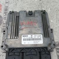 Centralina motore ecu opel vivaro 0281019840 23710