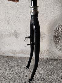 Forcella 26" completa di serie sterzo city bike 
