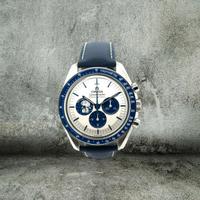 Omega Speedmaster Silver Snoopy Award 50th NOS