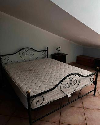 letto matrimoniale in ottone