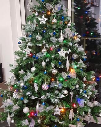 Albero di Natale artificiale 210 cm