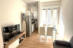Appartamento di 54 m² con 2 locali e box auto a Mi