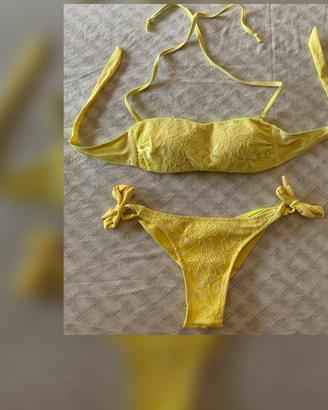 Bikini giallo fascia e brasiliana ricami fiori 40