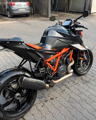 KTM 1290 Super Duke R 3.0