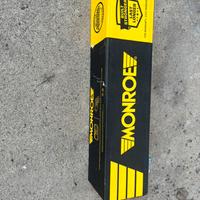 MONROE CB0136 2 Ammortizzatori, Sospensione cabina
