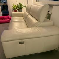 Divano 4 posti con  relax