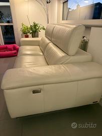 Divano 4 posti con  relax