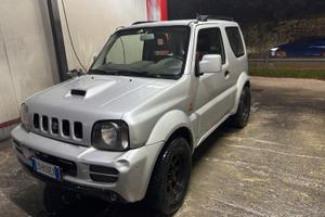 Suzuki jimny 1.5 td anno 2010