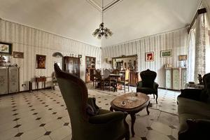 5 LOCALI A CERIGNOLA