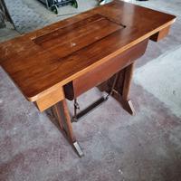 Tavolo Macchina da Cucire NECCHI Vintage