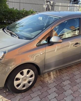 Opel Corsa 1.2 85 CV benzina/GPL  2014 NEOPATE