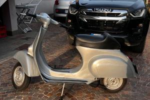 Vespa piaggio 50 faro tondo  V5A1T 3 marce 1970