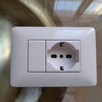 presa schuko bticino matix originale 