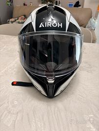 Casco integrale Airoh matrix