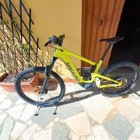Santa cruz heckler