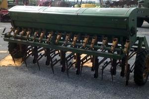 SEMINATRICE FRUMENTO MOD. 250X16 USATA