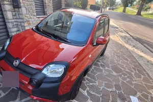 Fiat Panda Cross Hybrid SOLO 14.000km