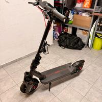 Monopattino Ninebot Max G3