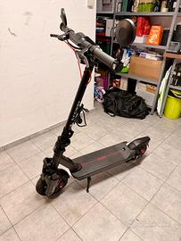 Monopattino Ninebot Max G3