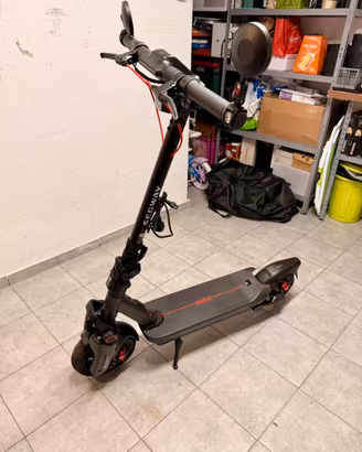 Monopattino Ninebot Max G3