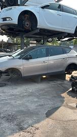 Lancia Delta 2012 diesel sportelli, fanaleria, par