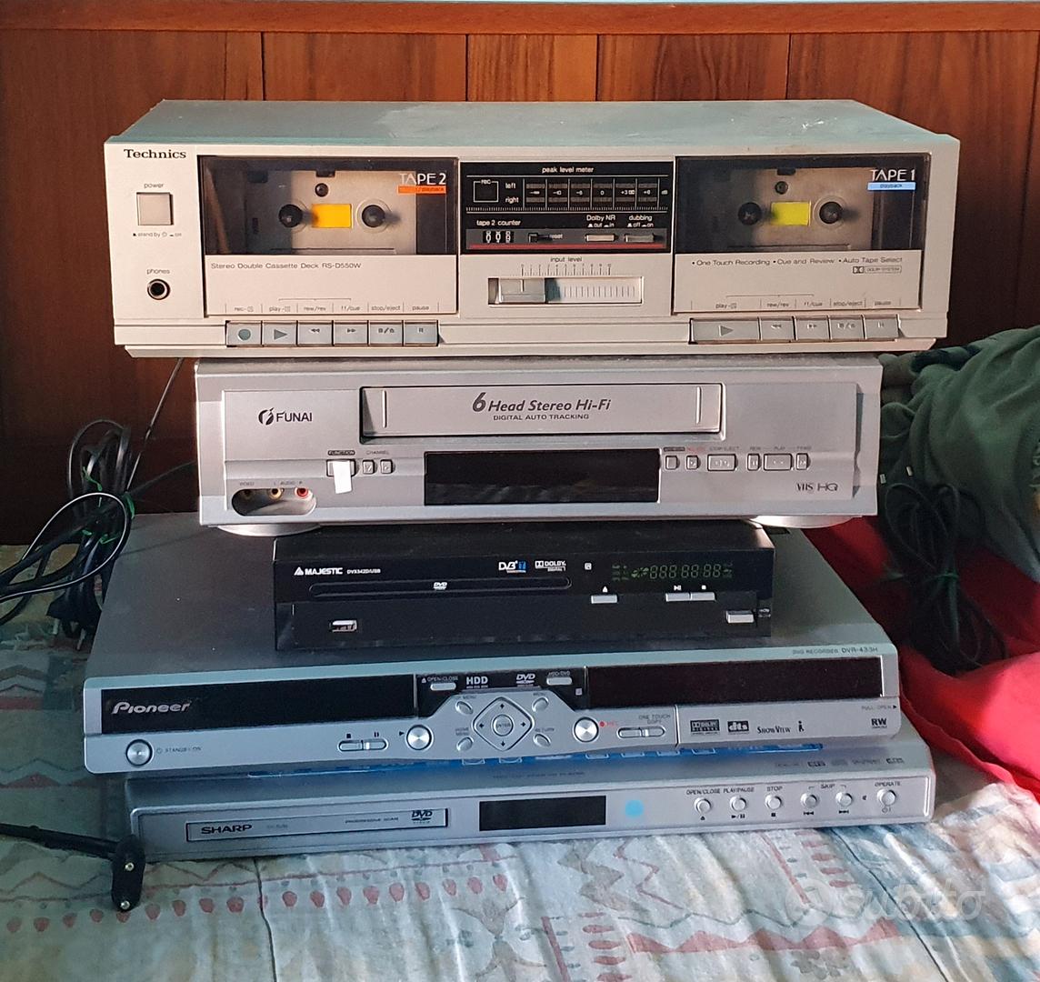 DVD RECORD, 2 DVD PLAYER REG. CASSETTE ECC Audio/Video In vendita a