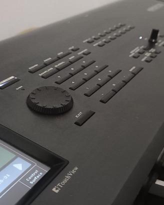 Korg Kronos 73 perfetta