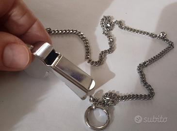 Fischietto di carabinieri. volume forte. 