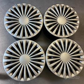 4 cerchi in ferro 15” modello KFZ 8737 + copricerc